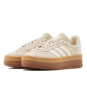 adidas Kids Sneakers in Cream and Tan that are a Big Girl 6 or 7.5 Adult